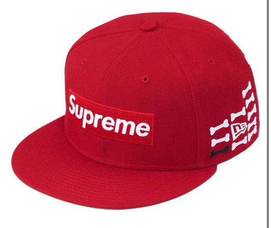 Supreme Bones Box Logo New Era® FW25 Red